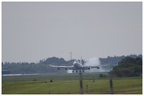 20150920_さくら山から見える着陸.jpg