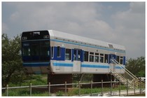 20160917_千葉都市モノレールの車両.jpg